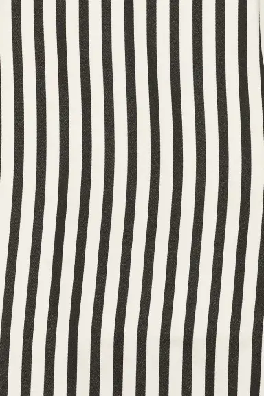 Tom Ford Fluid Silk Baton Stripe Pleated Piping Lounge Shorts | Thumbnail 5 Tom Ford Fluid Silk Baton Stripe Pleated Piping Lounge Shorts | Thumbnail 5
