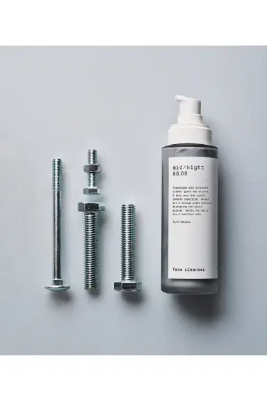 mid/night 00.00 Face Cleanser 00.21 | Thumbnail 4 mid/night 00.00 Face Cleanser 00.21 | Thumbnail 4