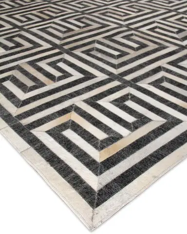Exquisite Rugs Finnegan Hair on Hide Rug | Thumbnail 2 Exquisite Rugs Finnegan Hair on Hide Rug | Thumbnail 2
