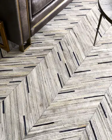 Exquisite Rugs Aquinnah Hair on Hide Rug, 10 ' x 14 ' | Thumbnail 3 Exquisite Rugs Aquinnah Hair on Hide Rug, 10 ' x 14 ' | Thumbnail 3