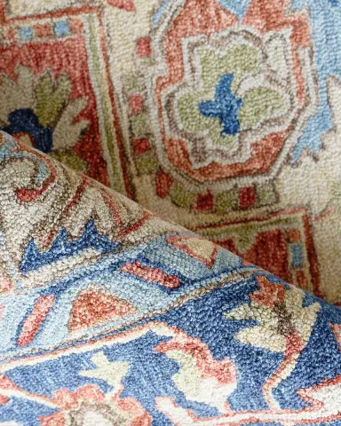 Exquisite Rugs Richmond Serapi Hand-Tufted Red/Blue Rug | Thumbnail 3 Exquisite Rugs Richmond Serapi Hand-Tufted Red/Blue Rug | Thumbnail 3