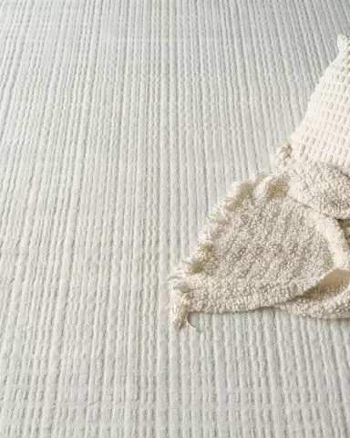 Exquisite Rugs Cabrini Hand-Loomed White Rug, 6 ' x 9 ' | Thumbnail 7 Exquisite Rugs Cabrini Hand-Loomed White Rug, 6 ' x 9 ' | Thumbnail 7