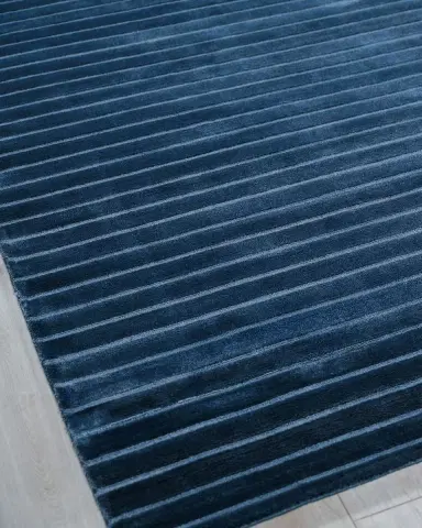 Exquisite Rugs Amani Hand-Loomed Navy Rug, 4 ' x 6 ' | Thumbnail 3 Exquisite Rugs Amani Hand-Loomed Navy Rug, 4 ' x 6 ' | Thumbnail 3