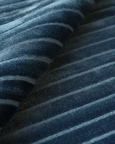 Exquisite Rugs Amani Hand-Loomed Navy Rug, 4 ' x 6 ' | Thumbnail 6 Exquisite Rugs Amani Hand-Loomed Navy Rug, 4 ' x 6 ' | Thumbnail 6