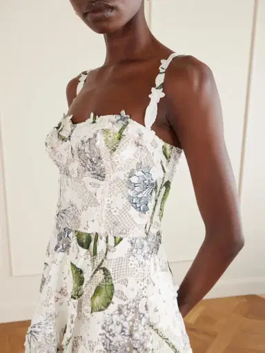 Oscar de la Renta Floral-print Guipure Lace Gown | Thumbnail 4 Oscar de la Renta Floral-print Guipure Lace Gown | Thumbnail 4