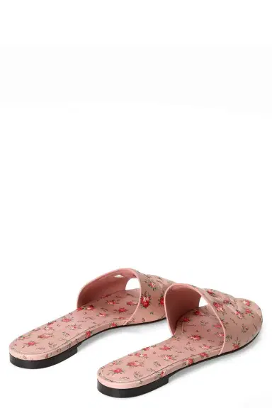 Dolce & Gabbana Logo Flat Slides | Thumbnail 7 Dolce & Gabbana Logo Flat Slides | Thumbnail 7