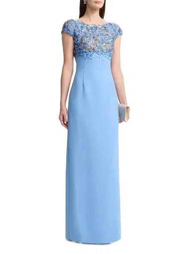Oscar de la Renta Women's Crystal-Embellished Hydrangea Column Gown - Hydrangea | Thumbnail 3 Oscar de la Renta Women's Crystal-Embellished Hydrangea Column Gown - Hydrangea | Thumbnail 3