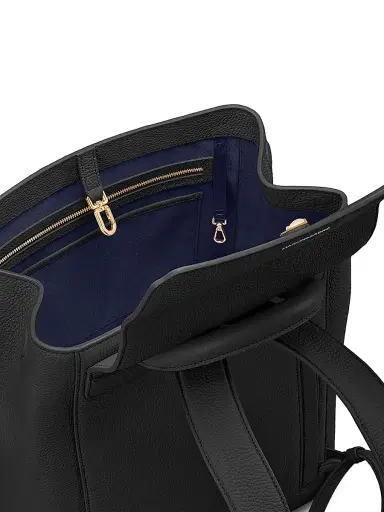MAISON de SABRÉ Women's Medium Leather Soft Backpack - Black Caviar | Thumbnail 9 MAISON de SABRÉ Women's Medium Leather Soft Backpack - Black Caviar | Thumbnail 9