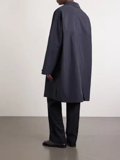 A Kind Of Guise Serrara Mac Recycled Taffeta Coat - Men | Thumbnail 4 A Kind Of Guise Serrara Mac Recycled Taffeta Coat - Men | Thumbnail 4