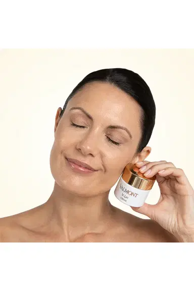 Valmont V-Lift Cream | Thumbnail 3 Valmont V-Lift Cream | Thumbnail 3