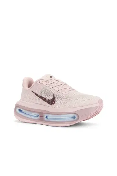 Nike Vomero Premium Sneaker | Thumbnail 2 Nike Vomero Premium Sneaker | Thumbnail 2