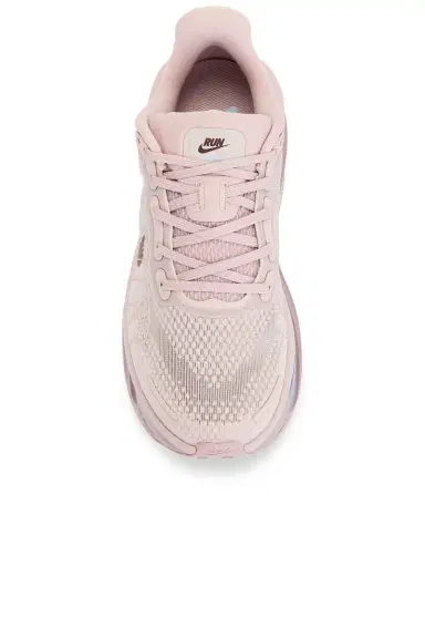 Nike Vomero Premium Sneaker | Thumbnail 4 Nike Vomero Premium Sneaker | Thumbnail 4