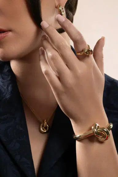 Engelbert 1920 Big Legacy Knot Ring | Thumbnail 4 Engelbert 1920 Big Legacy Knot Ring | Thumbnail 4