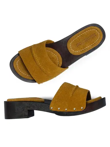 Bernardo 1946 Women's Blyde Low Heel Clog Sandals - Ginger | Thumbnail 5 Bernardo 1946 Women's Blyde Low Heel Clog Sandals - Ginger | Thumbnail 5