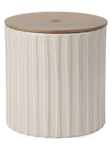 Brunello Cucinelli Large Scented Candle in Ridged Ceramic Vessel with Walnut Wood Lid - Beige | Thumbnail 4 Brunello Cucinelli Large Scented Candle in Ridged Ceramic Vessel with Walnut Wood Lid - Beige | Thumbnail 4