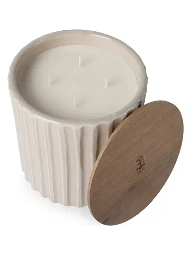 Brunello Cucinelli Large Scented Candle in Ridged Ceramic Vessel with Walnut Wood Lid - Beige | Thumbnail 5 Brunello Cucinelli Large Scented Candle in Ridged Ceramic Vessel with Walnut Wood Lid - Beige | Thumbnail 5