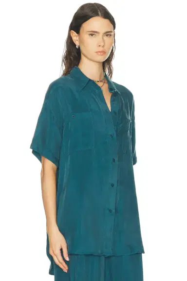 Left On Friday Day Trip Button Down Shirt | Thumbnail 3 Left On Friday Day Trip Button Down Shirt | Thumbnail 3