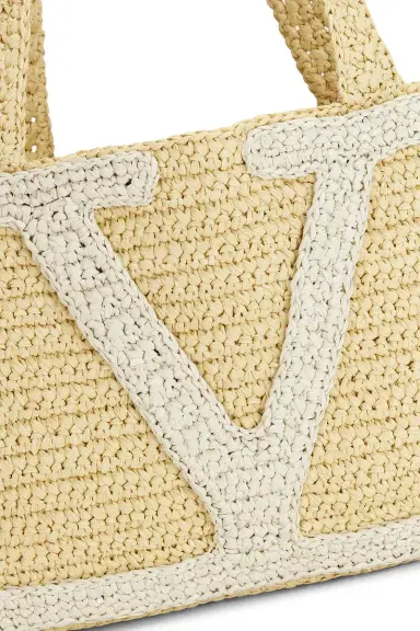 Valentino Garavani Crochet Raffia Viva Superstar Medium Tote Bag | Thumbnail 7 Valentino Garavani Crochet Raffia Viva Superstar Medium Tote Bag | Thumbnail 7