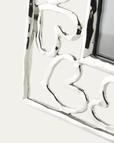 Michael Aram Heart Picture Frame, 5" x 7" | Thumbnail 2 Michael Aram Heart Picture Frame, 5" x 7" | Thumbnail 2