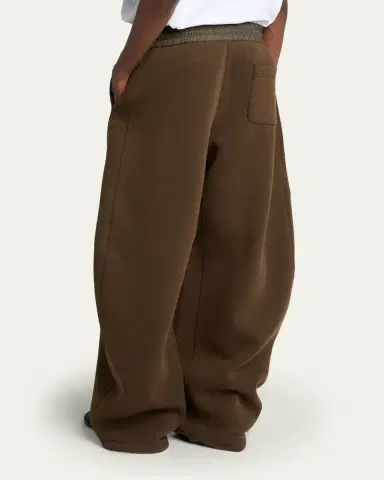 sacai Men's Sponge Barrel-Leg Sweatpants | Thumbnail 3 sacai Men's Sponge Barrel-Leg Sweatpants | Thumbnail 3