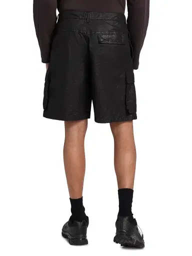 Stone Island Men's Logo Cargo Shorts - Black | Thumbnail 5 Stone Island Men's Logo Cargo Shorts - Black | Thumbnail 5
