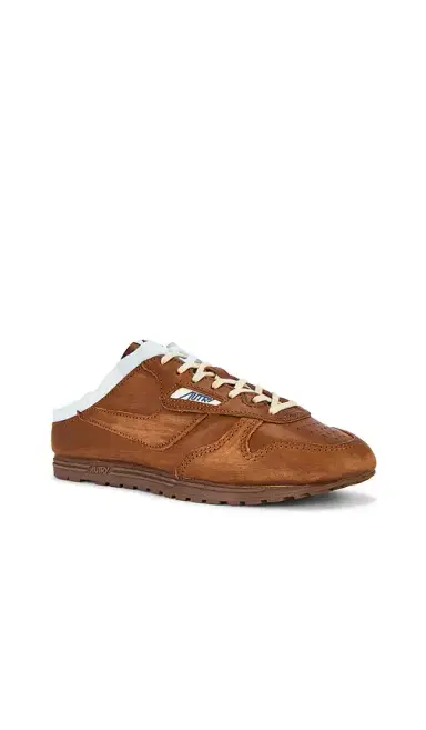 Autry Windspin Mule Sneaker | Thumbnail 2 Autry Windspin Mule Sneaker | Thumbnail 2