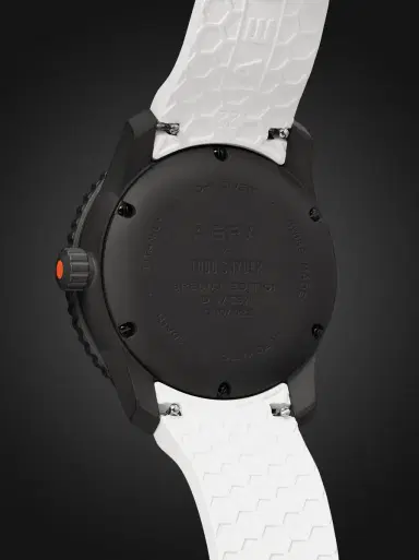Aera Todd Snyder D-1 Diver Limited Edition Automatic 44mm Titanium and Rubber Watch - Men | Thumbnail 4 Aera Todd Snyder D-1 Diver Limited Edition Automatic 44mm Titanium and Rubber Watch - Men | Thumbnail 4