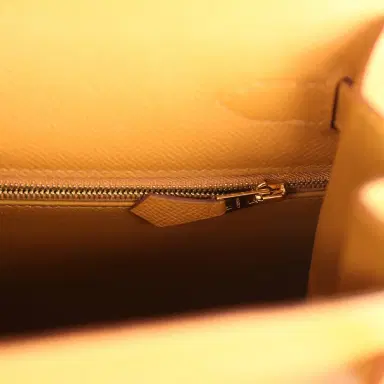 HERMÈS Pre-owned Hermes Kelly Sellier 28 Sesame Epsom Gold Hardware | Thumbnail 9 HERMÈS Pre-owned Hermes Kelly Sellier 28 Sesame Epsom Gold Hardware | Thumbnail 9