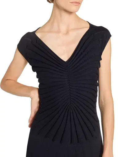 Alaïa Women's V Sculpt Pleated Wool Midi-Dress - Minuit | Thumbnail 6 Alaïa Women's V Sculpt Pleated Wool Midi-Dress - Minuit | Thumbnail 6