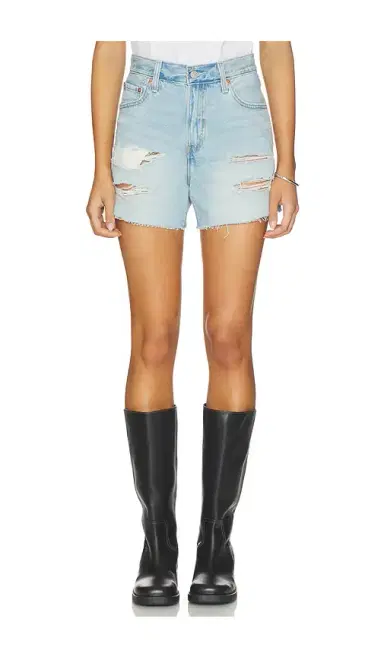 LEVI'S Ribcage Short Zip | Thumbnail 1 LEVI'S Ribcage Short Zip | Thumbnail 1