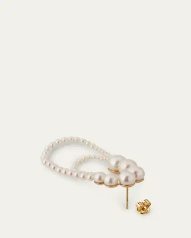 Sophie Bille Brahe 14K Yellow Gold Embrasse de Perle Graduating Freshwater Pearl Earring, Single (Left) | Thumbnail 4 Sophie Bille Brahe 14K Yellow Gold Embrasse de Perle Graduating Freshwater Pearl Earring, Single (Left) | Thumbnail 4