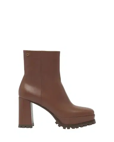 Gianvito Rossi Leather Square-Toe Platform Booties | Thumbnail 1 Gianvito Rossi Leather Square-Toe Platform Booties | Thumbnail 1