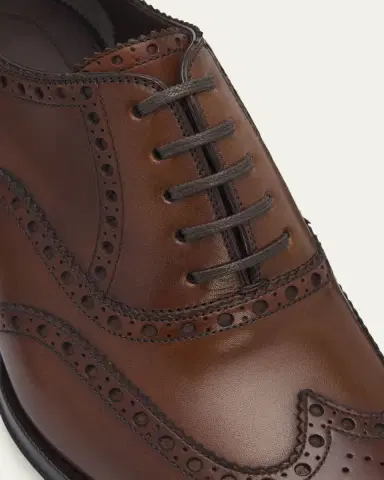 TOM FORD Men's Edgar Burnished Leather Brogue Oxford Shoes | Thumbnail 3 TOM FORD Men's Edgar Burnished Leather Brogue Oxford Shoes | Thumbnail 3