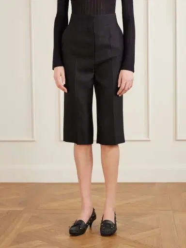 Khaite Raelle Wool And Silk-blend Straight-leg Shorts | Thumbnail 3 Khaite Raelle Wool And Silk-blend Straight-leg Shorts | Thumbnail 3