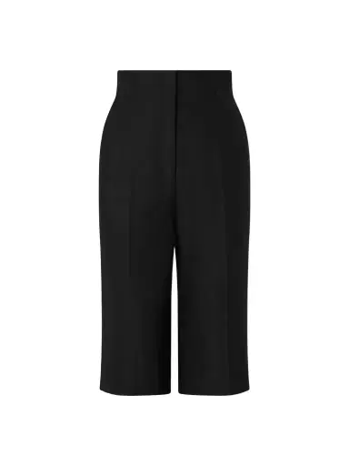 Khaite Raelle Wool And Silk-blend Straight-leg Shorts | Thumbnail 1 Khaite Raelle Wool And Silk-blend Straight-leg Shorts | Thumbnail 1