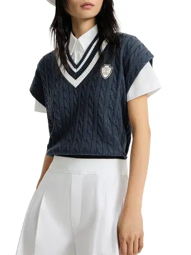Brunello Cucinelli Women's Cotton Cable Knit Sweater with Logo - Blue | Thumbnail 5 Brunello Cucinelli Women's Cotton Cable Knit Sweater with Logo - Blue | Thumbnail 5