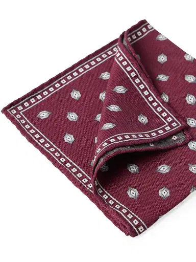 Brunello Cucinelli Men's Silk Pocket Square with Diamond Design - Red | Thumbnail 3 Brunello Cucinelli Men's Silk Pocket Square with Diamond Design - Red | Thumbnail 3