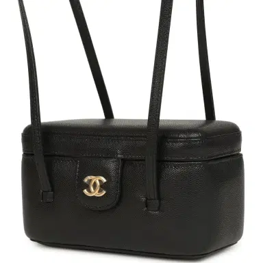 Chanel Chanel Preppy Coco Long Vanity with Straps Black Shiny Caviar Brushed Gold Hardware | Thumbnail 5 Chanel Chanel Preppy Coco Long Vanity with Straps Black Shiny Caviar Brushed Gold Hardware | Thumbnail 5