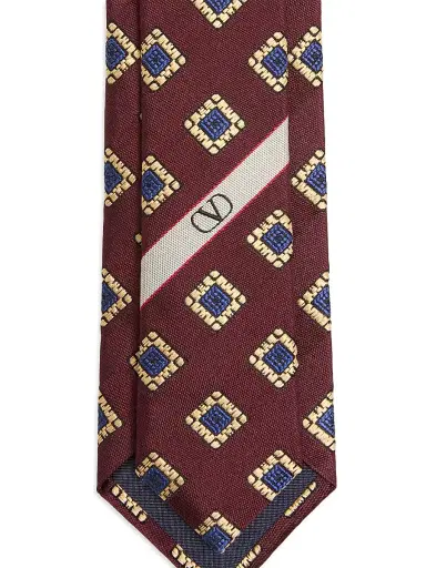 Valentino Garavani Men's Valentie Patterned Tie in Silk, Wool, and Jacquard - Bordeaux | Thumbnail 3 Valentino Garavani Men's Valentie Patterned Tie in Silk, Wool, and Jacquard - Bordeaux | Thumbnail 3