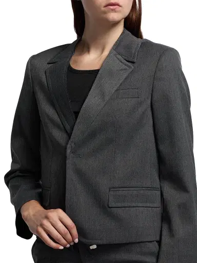 MM6 MAISON MARGIELA Women's Wool-Blend Crop Blazer | Thumbnail 6 MM6 MAISON MARGIELA Women's Wool-Blend Crop Blazer | Thumbnail 6
