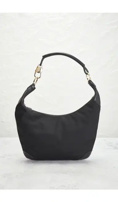 FWRD Renew Gucci Clasp Hobo Bag | Thumbnail 2 FWRD Renew Gucci Clasp Hobo Bag | Thumbnail 2