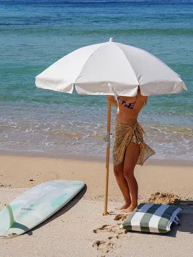 Sunnylife Luxe Beach Umbrella - Cream | Thumbnail 7 Sunnylife Luxe Beach Umbrella - Cream | Thumbnail 7