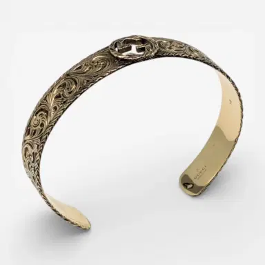 Gucci Gucci Interlocking GG 18K Yellow Gold Logo Engraved Cuff Bracelet YBA5798940010 - L (7 by The Solist | Thumbnail 2 Gucci Gucci Interlocking GG 18K Yellow Gold Logo Engraved Cuff Bracelet YBA5798940010 - L (7 by The Solist | Thumbnail 2