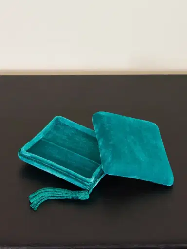 Sophie Bille Brahe Small Velvet Jewelry Box | Thumbnail 5 Sophie Bille Brahe Small Velvet Jewelry Box | Thumbnail 5