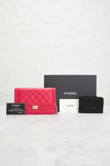 chanel Chanel Lambskin Boy Wallet On Chain | Thumbnail 10 chanel Chanel Lambskin Boy Wallet On Chain | Thumbnail 10
