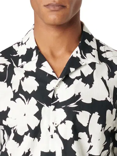 Bugatchi Men's Jackson Cotton Camp Shirt - Black | Thumbnail 5 Bugatchi Men's Jackson Cotton Camp Shirt - Black | Thumbnail 5