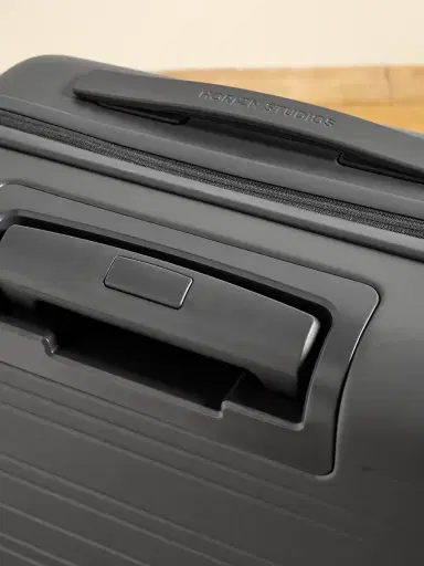 Horizn Studios H5 RE Hardshell Cabin Suitcase - Men | Thumbnail 5 Horizn Studios H5 RE Hardshell Cabin Suitcase - Men | Thumbnail 5