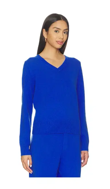 Artless Tove V-neck Sweater | Thumbnail 2 Artless Tove V-neck Sweater | Thumbnail 2