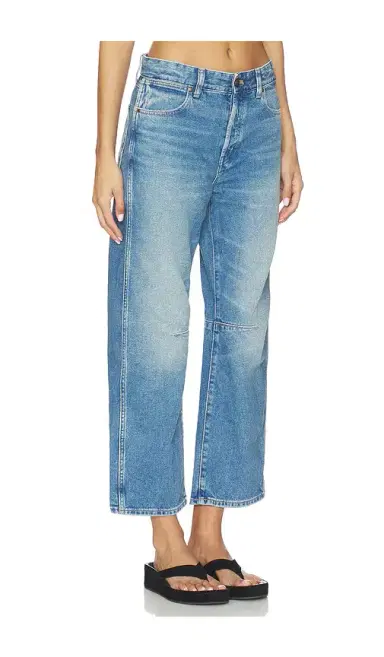 Madewell Darted Barrel Jeans | Thumbnail 2 Madewell Darted Barrel Jeans | Thumbnail 2