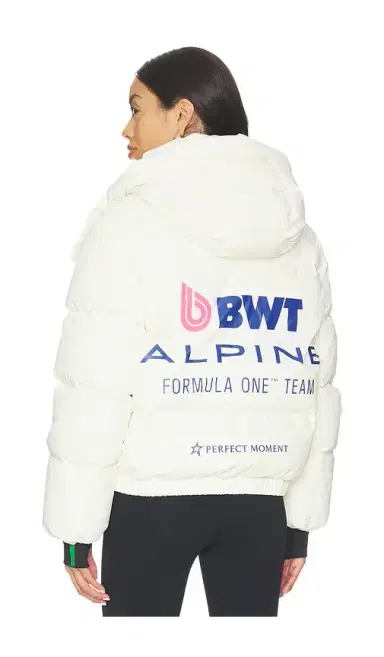 Perfect Moment Womens Alpine Moment Ski Jacket | Thumbnail 1 Perfect Moment Womens Alpine Moment Ski Jacket | Thumbnail 1